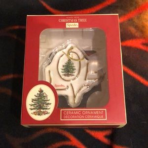 NIB. SPODE “LOVE” CERAMIC ORNAMENT